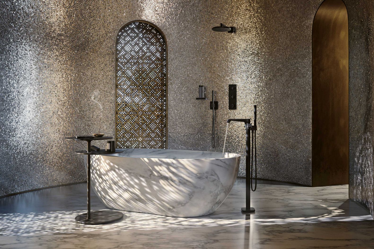 «Distinctive» heisst dieses orientalisch anmutende Badkonzept und stammt aus der Feder von Hadi Teherani. Dabei kombinierte der Architekt und Designer die «Citterio E»-Armaturen mit den Kopf- und Handbrausen von Axor sowie mit den Accessoires «Universal Softsquare» in mattem Schwarz. Für ihn erfüllten die Produkte die Rolle eines funktionalen Schmuckstücks, so der Gestalter, und krönten mit ihrer zeitlosen Eleganz das Badkonzept. axor-design.com