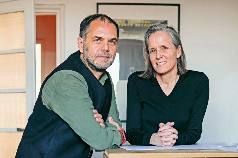Geboren in Deutschland, bekannt geworden in Mailand: Steffen Kaz und Catharina Lorenz arbeiten seit mehr als 20 Jahren zusammen – und gehen nach wie vor mit ganz viel Enthusiasmus an jedes neue Projekt heran. Foto: Emanuele Zamponi.