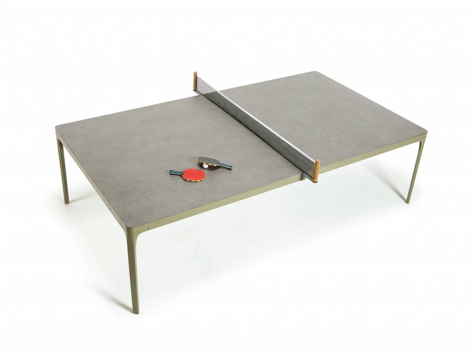 Apropos Pause, ... Tischtennisplatte «Play Ping Pong» aus Aluminium und Keramik. Ethimo.